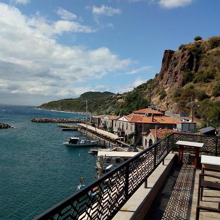 Assos Hotel Екстериор снимка