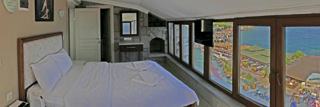 Assos Hotel Екстериор снимка