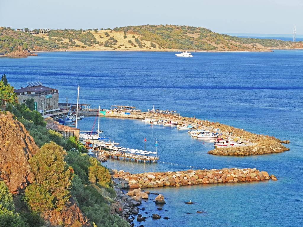 Assos Hotel Екстериор снимка
