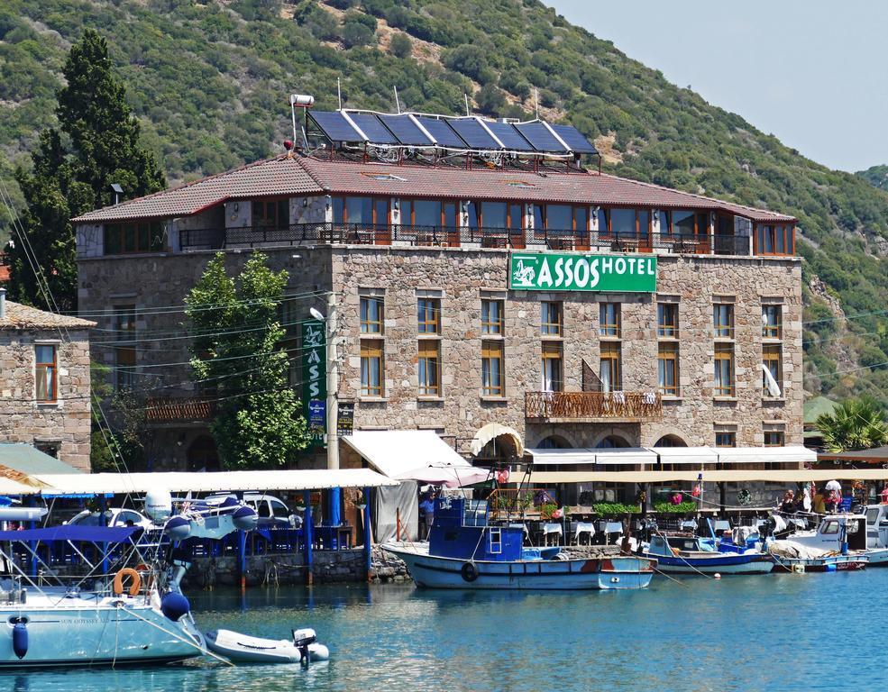 Assos Hotel Екстериор снимка